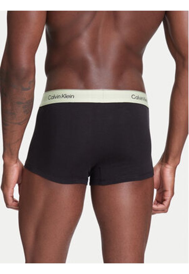 Calvin Klein Underwear Komplet 3 par bokserek LV00NB4389 Kolorowy. Materiał: bawełna. Wzór: kolorowy