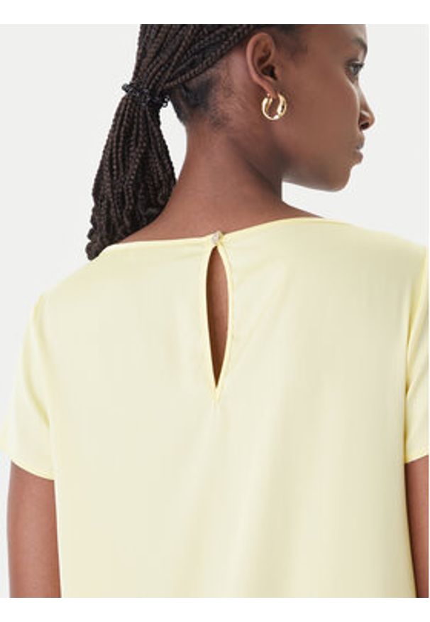 Rinascimento Bluzka CFC0127880003 Żółty Regular Fit. Kolor: żółty. Materiał: syntetyk