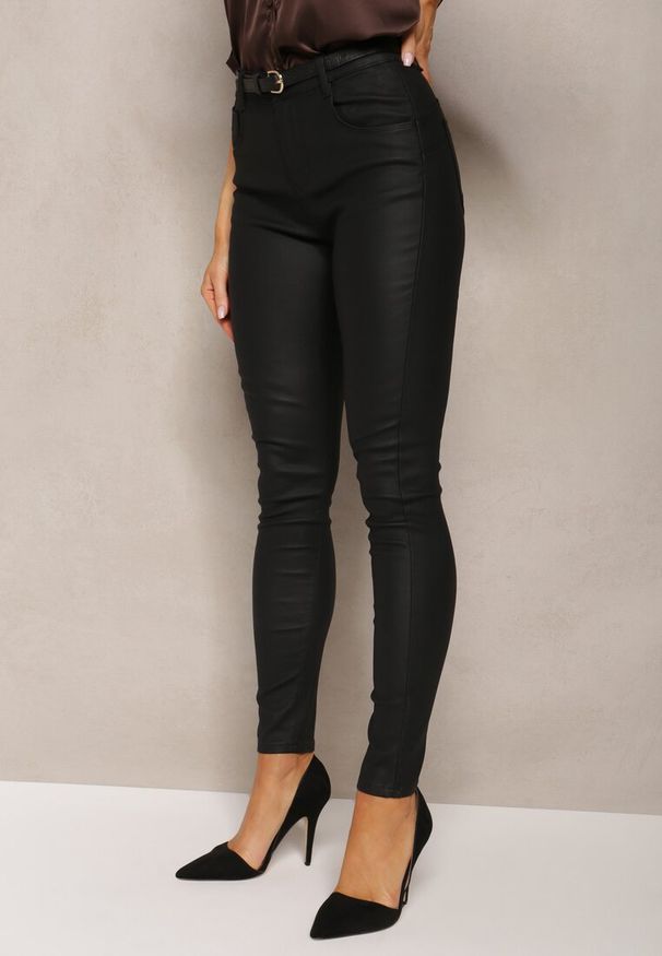 Renee - Czarne Spodnie z Ekoskóry o Fasonie Skinny Sonowa. Stan: podwyższony. Kolor: czarny