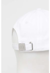 TOMMY HILFIGER - Tommy Hilfiger czapka z daszkiem bawełniana kolor biały gładka. Kolor: biały. Materiał: bawełna. Wzór: gładki #3