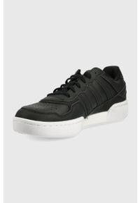 adidas Originals sneakersy Courtic kolor czarny. Nosek buta: okrągły. Zapięcie: sznurówki. Kolor: czarny. Materiał: guma