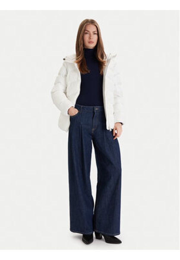 Geox Kurtka zimowa Anylla W4628P T3144 F1680 Biały Regular Fit. Kolor: biały. Materiał: syntetyk. Sezon: zima