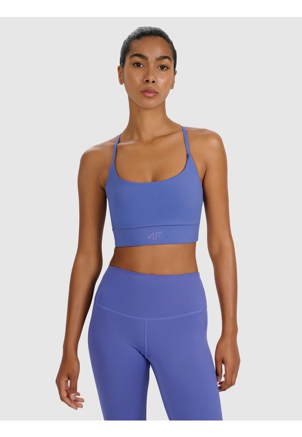 4f - 4F Biustonosz treningowy z niskim wsparciem - granatowy M. Kolor: niebieski. Materiał: elastan, włókno, syntetyk, materiał, guma, jersey. Rodzaj stanika: wyciągane miseczki. Wzór: gładki, ze splotem. Sport: fitness, joga i pilates