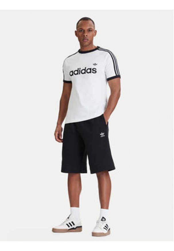 Adidas - adidas Szorty sportowe Trefoil Essentials JV6054 Czarny Loose Fit. Kolor: czarny. Materiał: bawełna. Styl: sportowy