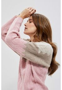 MOODO - Sweter z ozdobnym splotem. Materiał: akryl. Długość rękawa: długi rękaw. Długość: długie. Wzór: ze splotem