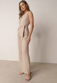 Born2be - Beżowy Wiskozowy Kombinezon Bez Rękawów z Wiązanym Paskiem w Stylu Safari Thitae. Okazja: do pracy, na co dzień. Kolor: beżowy. Materiał: wiskoza. Długość rękawa: bez rękawów. Styl: casual #5