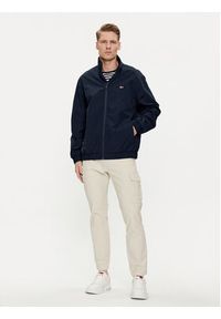 Tommy Jeans Kurtka bomber Essential DM0DM17982 Granatowy Regular Fit. Kolor: niebieski. Materiał: syntetyk #4