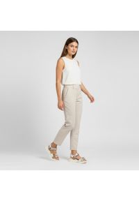 Sandały damskie Hispanitas, cholewka ze skóry naturalnej sportowy fason z regulowanymi paskami odkryta konstrukcja lekka stabilna podeszwa zapewniają. Okazja: na co dzień. Zapięcie: pasek. Kolor: brązowy. Materiał: skóra. Wzór: paski. Sezon: lato. Styl: sportowy #3