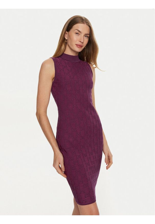 Marciano Guess Sukienka dzianinowa 4YGK0A 5718Z Różowy Bodycon Fit. Kolor: różowy. Materiał: wiskoza. Typ sukienki: bodycon