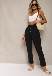 Renee - Czarne Spodnie Typu Paper Bag High Waist z Gumką w Talii Salvavia. Stan: podwyższony. Kolor: czarny. Materiał: tkanina. Sezon: lato