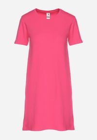 Born2be - Różowa Bawełniana Sukienka o Kroju Typu T-shirt Nilisea. Kolor: różowy. Materiał: bawełna #7