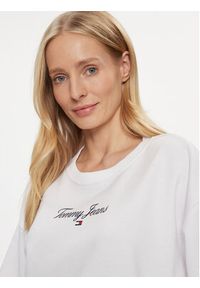 Tommy Jeans Bluza Essential Logo DW0DW16140 Biały Relaxed Fit. Kolor: biały. Materiał: bawełna #2