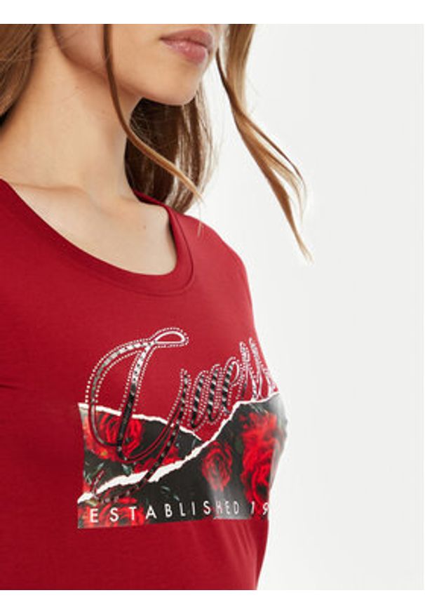 Guess T-Shirt W5RI03 J1314 Czerwony Regular Fit. Kolor: czerwony. Materiał: bawełna