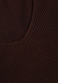 Renee - Brązowy Sweter z Bawełną z Prążkowanej Dzianiny Reisaria. Okazja: na co dzień. Kolor: brązowy. Materiał: prążkowany, dzianina, bawełna. Styl: casual, klasyczny #5