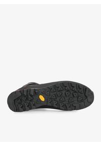 Buty wysokogórskie męskie Hanwag Makra Pro GTX. Wysokość cholewki: za kostkę. Zapięcie: sznurówki. Kolor: czerwony, wielokolorowy, szary. Materiał: zamsz, materiał, tkanina. Szerokość cholewki: normalna. Sport: turystyka piesza