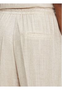 ACCESS FASHION Spodnie materiałowe 53-5123-421 Beżowy Regular Fit. Kolor: beżowy. Materiał: wiskoza
