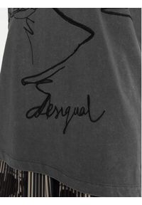 Desigual T-Shirt Budapest 25WWTK47 Szary Regular Fit. Kolor: szary. Materiał: bawełna #3