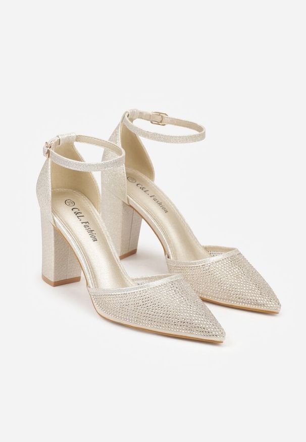 Renee - Złote Czółenka na Słupku z Cyrkoniami i Brokatem Myriani. Zapięcie: sprzączka. Kolor: złoty. Materiał: jeans. Obcas: na słupku. Styl: elegancki