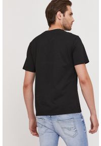 Guess T-shirt męski kolor czarny z nadrukiem. Okazja: na co dzień. Kolor: czarny. Wzór: nadruk. Styl: casual #3