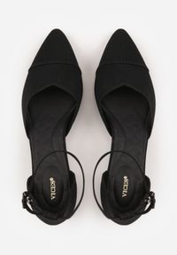 Renee - Czarne Czółenka ze Sportowej Tkaniny VICES na Słupku z Paskiem przy Kostce Loraira. Zapięcie: pasek. Kolor: czarny. Materiał: tkanina. Obcas: na słupku. Styl: sportowy #6