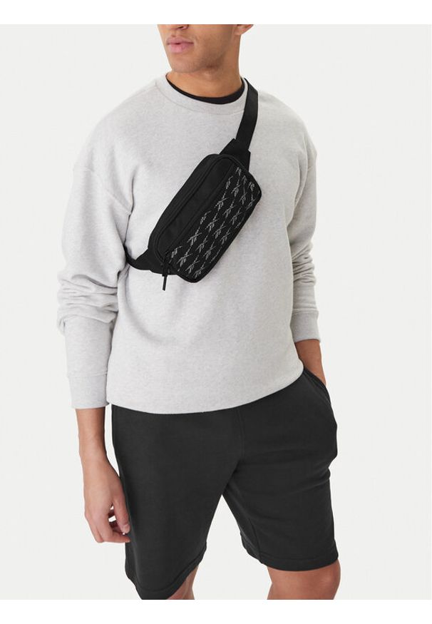 Reebok Torebka CWBEO-RBK-P-003-09 Czarny. Kolor: czarny. Materiał: materiał