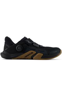 Buty męskie New Balance Minimus TR v2 MXMTRBK2 – czarne. Kolor: czarny. Materiał: guma, materiał, syntetyk. Szerokość cholewki: normalna. Sport: bieganie
