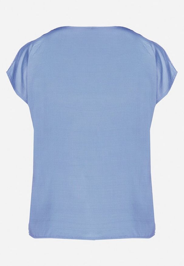 Born2be - Niebieska Bluzka z Haftem i Sznurkiem Przy Dekolcie Mepaya. Okazja: na co dzień. Kolekcja: plus size. Kolor: niebieski. Długość rękawa: krótki rękaw. Długość: krótkie. Wzór: haft. Sezon: lato. Styl: klasyczny, elegancki, casual