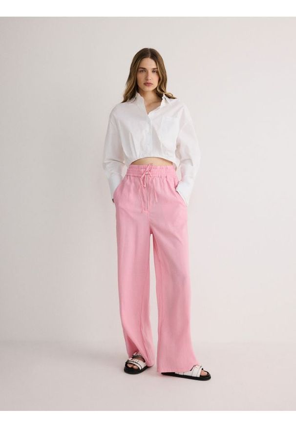Reserved - Spodnie z modalu - pastelowy róż. Kolor: różowy. Materiał: tkanina