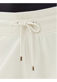 EA7 Emporio Armani Spodnie dresowe 7W000082 AF13135 U1112 Beżowy Regular Fit. Kolor: beżowy. Materiał: bawełna #3