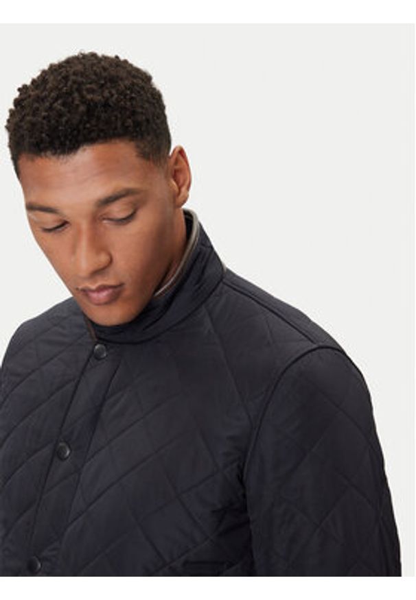 Barbour Kurtka przejściowa Powell MQU0281NY71 Granatowy Slim Fit. Kolor: niebieski. Materiał: syntetyk