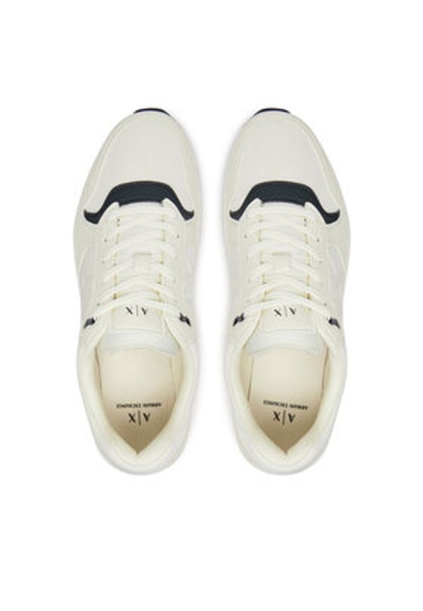 Armani Exchange Sneakersy XUX239 XV909 U384 Biały. Kolor: biały. Materiał: materiał