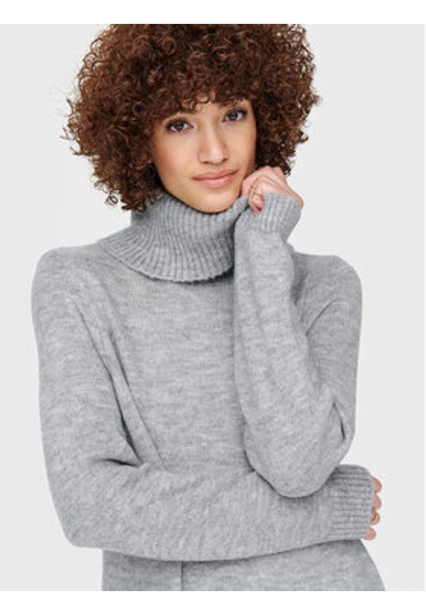 only - ONLY Sukienka dzianinowa Brandie 15214595 Szary Relaxed Fit. Kolor: szary. Materiał: syntetyk