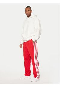 Adidas - adidas Spodnie dresowe Adibreak JP3765 Czerwony Regular Fit. Kolor: czerwony. Materiał: syntetyk #3