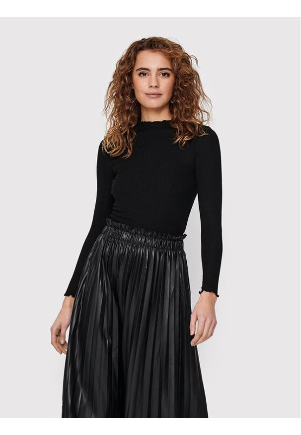 only - ONLY Bluzka Emma 15180040 Czarny Slim Fit. Kolor: czarny. Materiał: syntetyk, wiskoza