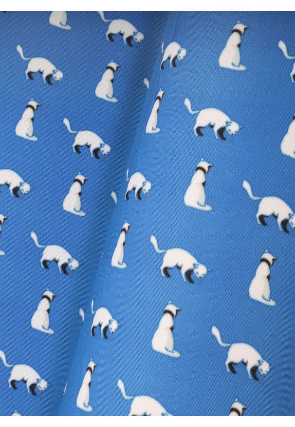 Pako Lorente - PAKO LORENTE – Niebieska poszetka w kotki. Kolor: niebieski. Materiał: poliester