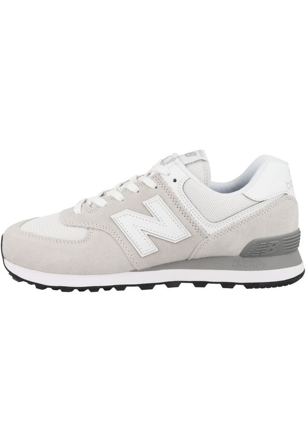 Buty do chodzenia męskie New Balance 574. Zapięcie: sznurówki. Kolor: wielokolorowy, czarny, szary, biały, beżowy. Materiał: guma, tkanina, zamsz, materiał, syntetyk. Szerokość cholewki: normalna. Model: New Balance 574. Sport: turystyka piesza