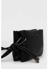 Calvin Klein torebka kolor czarny. Kolor: czarny. Rodzaj torebki: na ramię #2