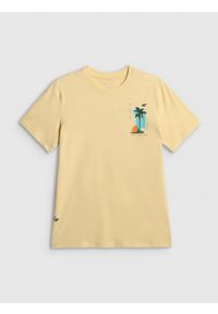 4f - 4F T-shirt regular z nadrukiem męski - żółty S. Okazja: na co dzień. Kolor: żółty. Materiał: bawełna, dzianina. Wzór: nadruk. Styl: klasyczny, wakacyjny, casual #1