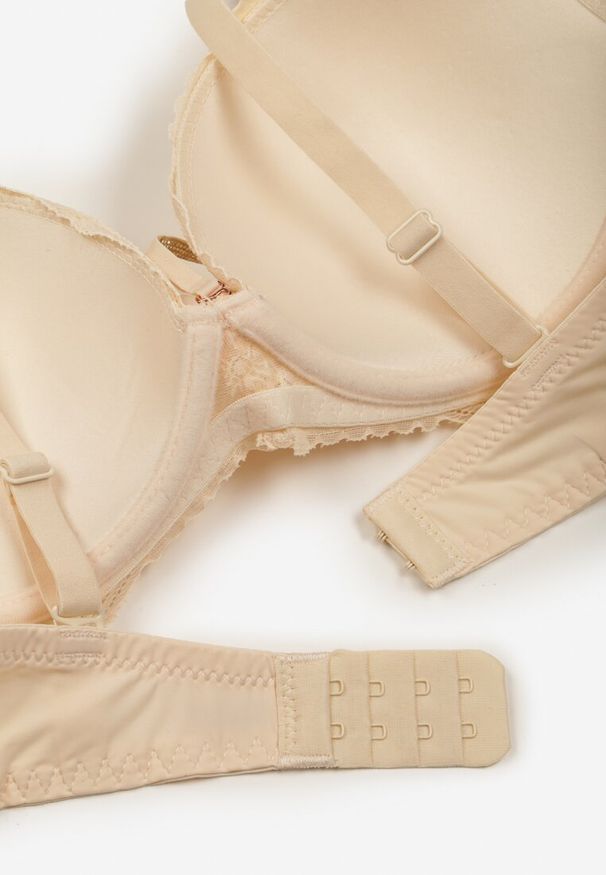 Born2be - Jasnobeżowy Biustonosz z Koronką i Ozdobnymi Paskami Korzedi. Kolor: beżowy. Materiał: koronka. Rodzaj stanika: odpinane ramiączka. Wzór: koronka