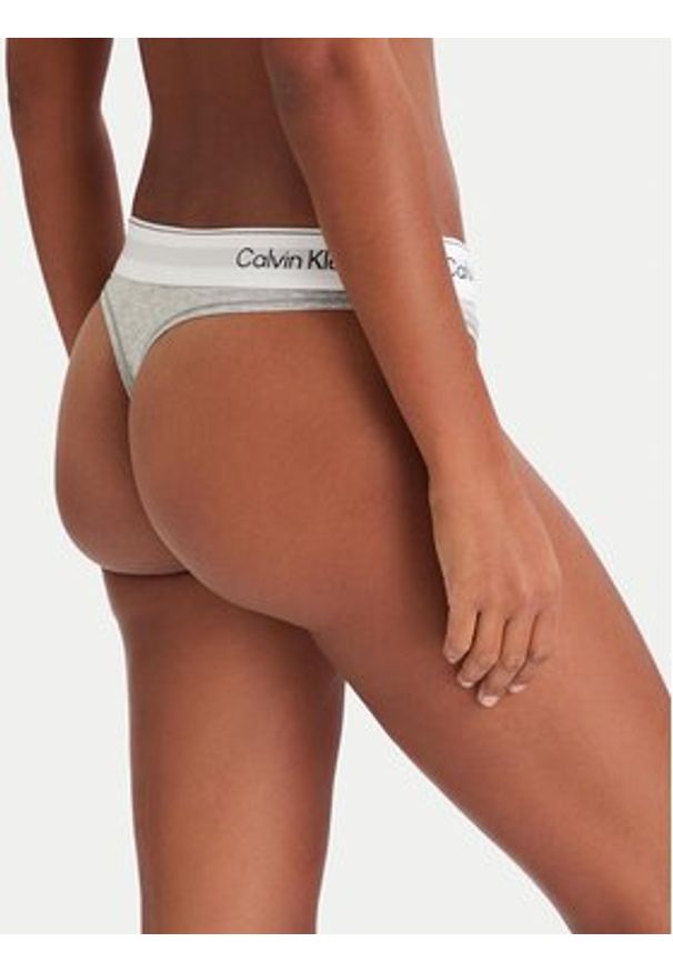 Calvin Klein Underwear Stringi LV00QF8518 Szary. Kolor: szary. Materiał: bawełna