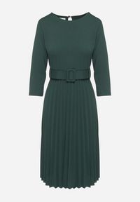 Born2be - Ciemnozielona Rozkloszowana Sukienka z Plisami i Paskiem z Klamrą Lennoria. Okazja: na spotkanie biznesowe, do pracy. Kolor: zielony. Typ sukienki: rozkloszowane. Styl: elegancki, biznesowy #3
