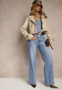 Renee - Beżowa Krótka Kurtka Ramoneska w Stylu Trencza Niladoria. Okazja: na spotkanie biznesowe, do pracy. Kolor: beżowy. Materiał: jeans. Długość: krótkie. Wzór: paski. Styl: biznesowy, elegancki #3
