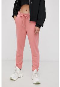 Tom Tailor Spodnie damskie kolor różowy gładkie. Kolor: różowy. Materiał: dzianina. Wzór: gładki