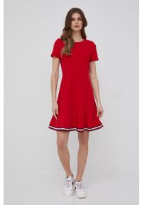 TOMMY HILFIGER - Tommy Hilfiger sukienka ANGELA kolor czerwony mini rozkloszowana. Kolor: czerwony. Długość rękawa: krótki rękaw. Typ sukienki: rozkloszowane. Długość: mini #3