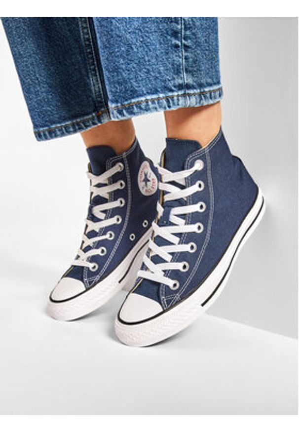 Converse Trampki Chuck Taylor All Star Hi M9622 Granatowy. Kolor: niebieski. Materiał: materiał