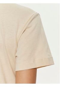 Calvin Klein T-Shirt Multi Logo K20K207215 Beżowy Regular Fit. Kolor: beżowy. Materiał: bawełna #5