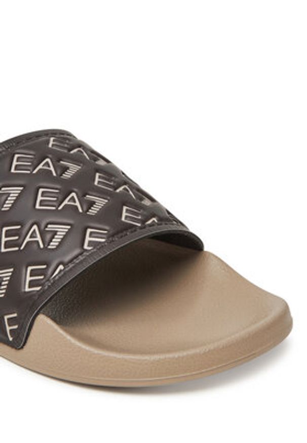 EA7 Emporio Armani Klapki 7X000109 AF15125 M6088 Brązowy. Kolor: brązowy
