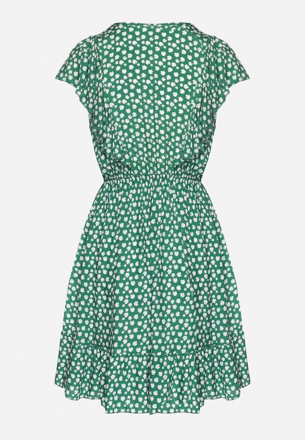 Born2be - Zielona Rozkloszowana Sukienka z Bawełny w Kwiaty z Guzikami Ronelle. Okazja: na co dzień, na randkę, na spacer. Kolor: zielony. Materiał: bawełna. Wzór: kwiaty. Typ sukienki: rozkloszowane, proste. Styl: casual, elegancki