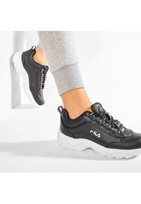 Fila Sneakersy Strada Low Wmn 1010560.25Y Czarny. Kolor: czarny. Materiał: skóra #5