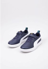 Buty do chodzenia dla dzieci Puma Rickie AC. Zapięcie: rzepy. Kolor: biały, niebieski, wielokolorowy. Materiał: guma, syntetyk, materiał. Szerokość cholewki: normalna. Sport: turystyka piesza